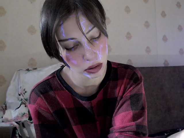 HazeRaziel's BongaCams show and profile