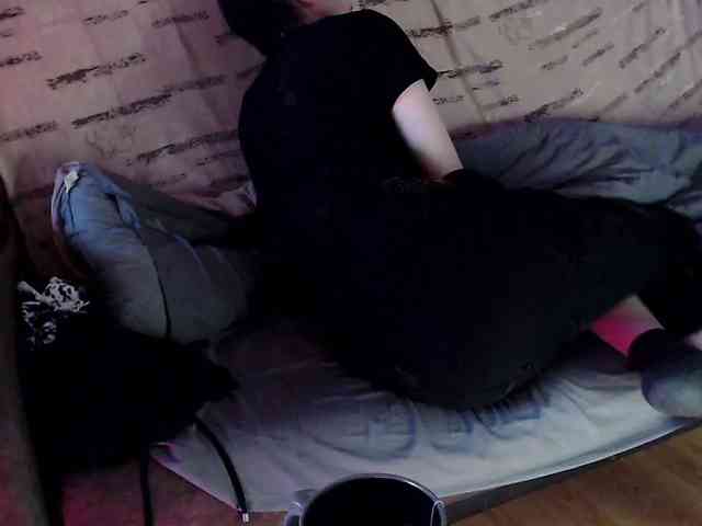 Yrriel_Autist webcam