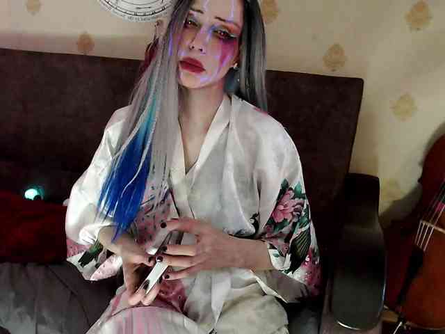 Lady_Gopnique webcam