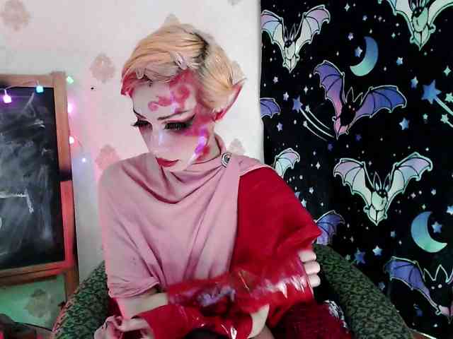Lady_Gopnique webcam