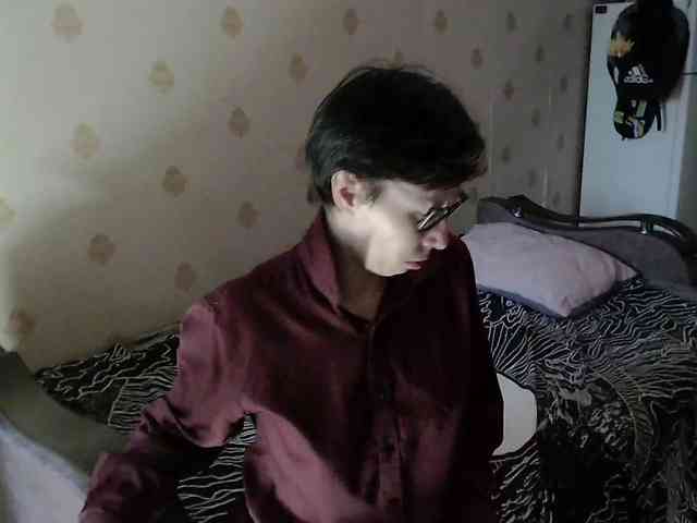Yrriel_Autist webcam