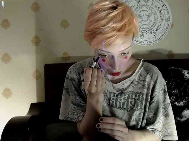 Lady_Gopnique webcam