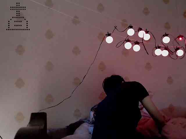 Yrriel_Autist webcam