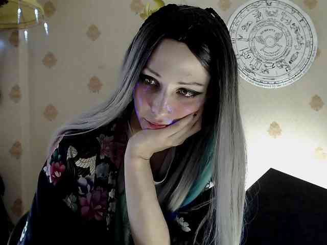 Lady_Gopnique webcam