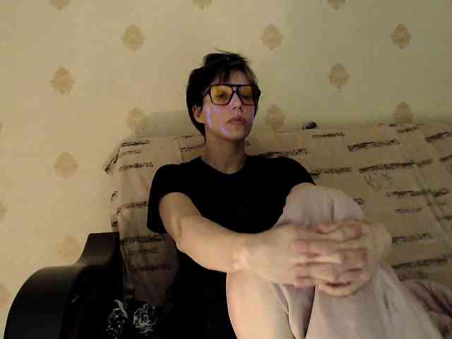 Yrriel_Autist webcam