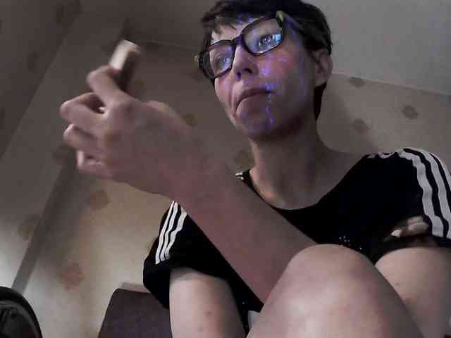 Yrriel_Autist webcam