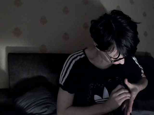 Yrriel_Autist webcam