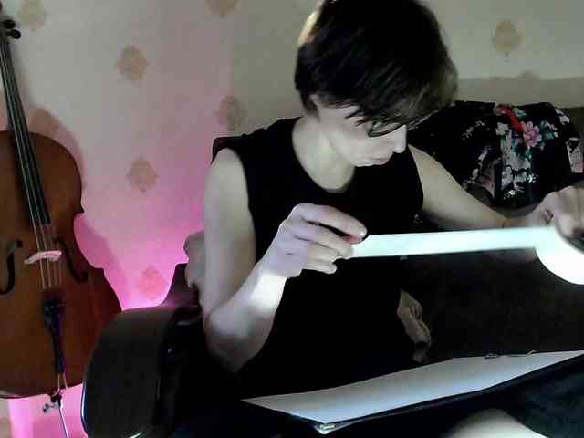 Yrriel_Autist webcam