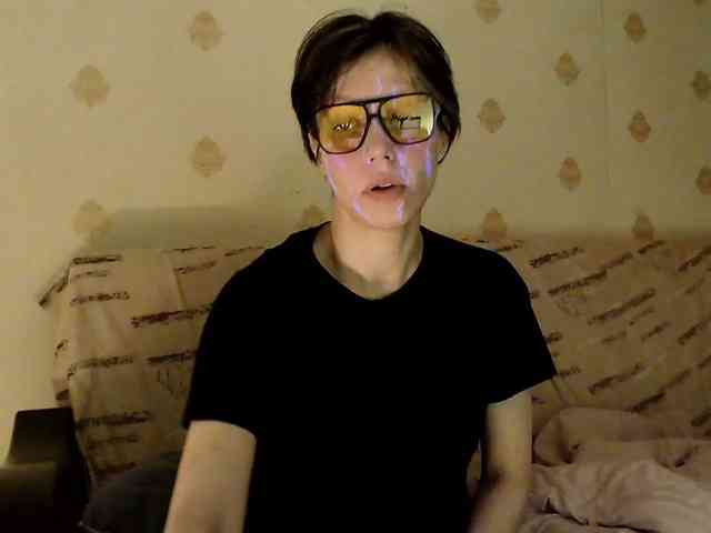 Yrriel_Autist webcam