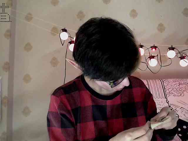 Yrriel_Autist webcam