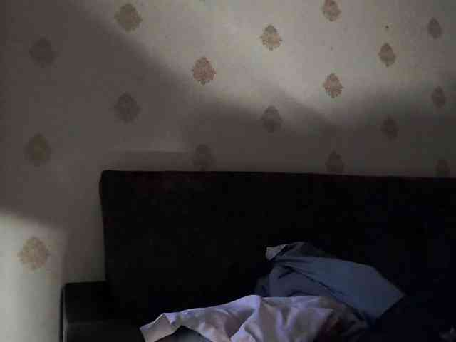 Yrriel_Autist webcam