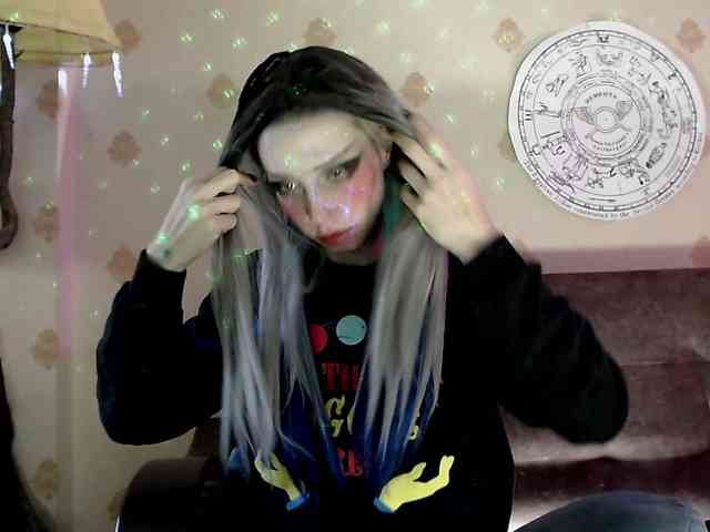 Lady_Gopnique webcam