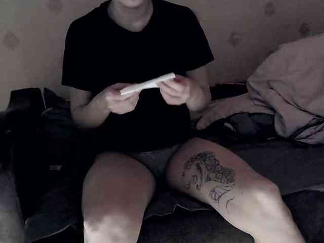 Yrriel_Autist webcam