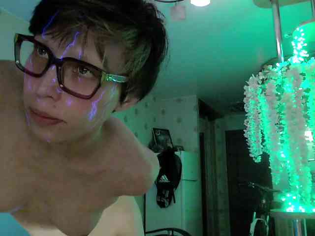 Yrriel_Autist webcam