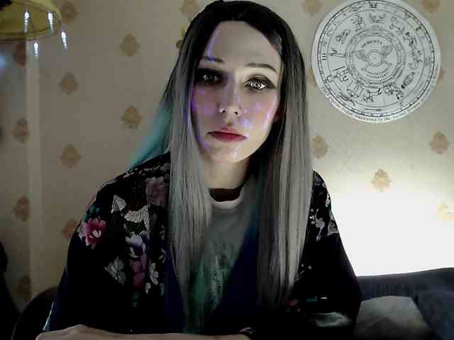 Lady_Gopnique webcam