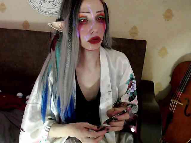 Lady_Gopnique webcam