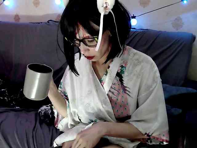 Lady_Gopnique webcam