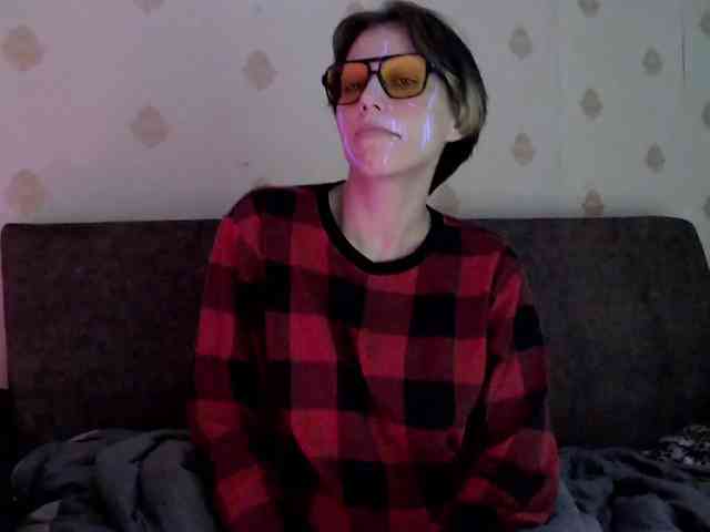 Yrriel_Autist webcam