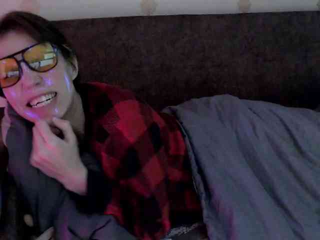 Yrriel_Autist webcam