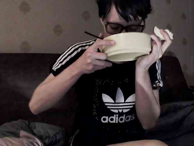 Yrriel_Autist webcam