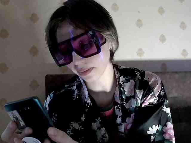 Yrriel_Autist webcam