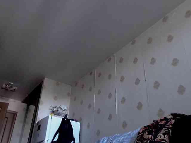 Lady_Gopnique webcam