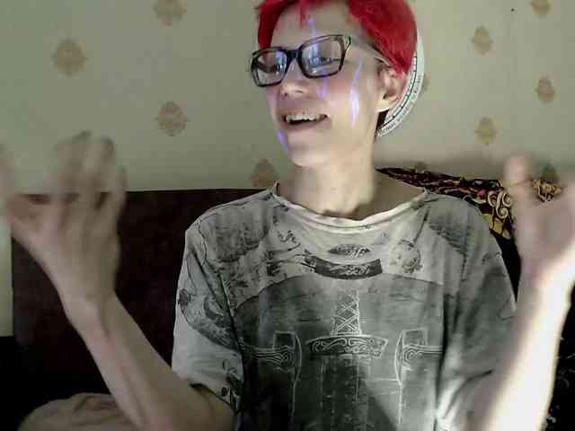 Lady_Gopnique webcam