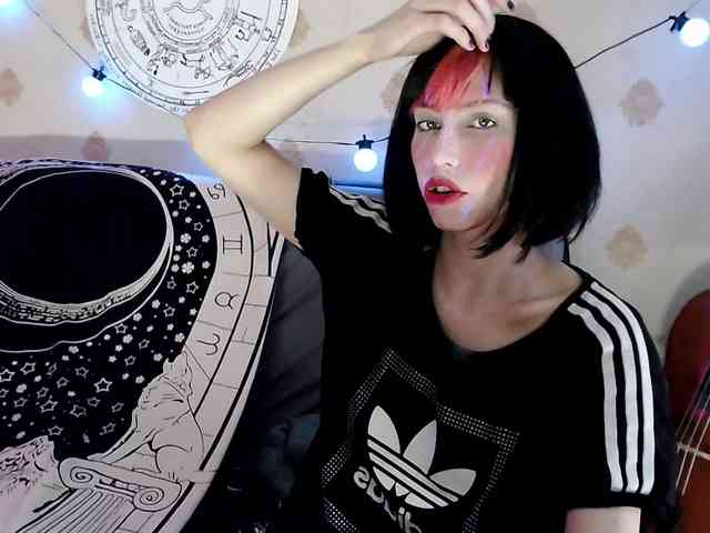Lady_Gopnique webcam