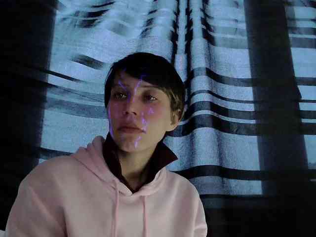Yrriel_Autist webcam