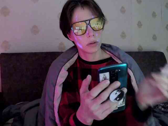 Yrriel_Autist webcam