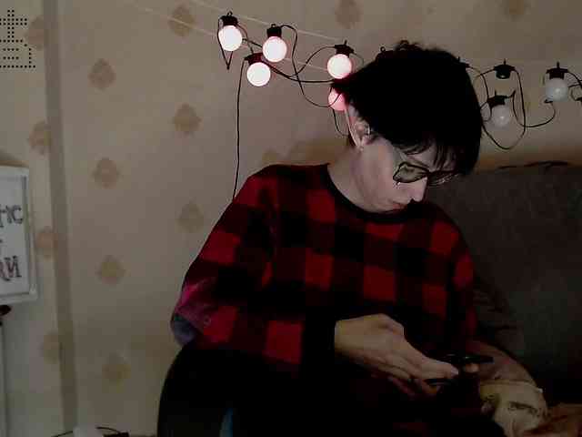 Yrriel_Autist webcam