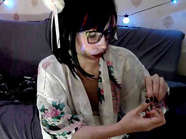 Lady_Gopnique webcam