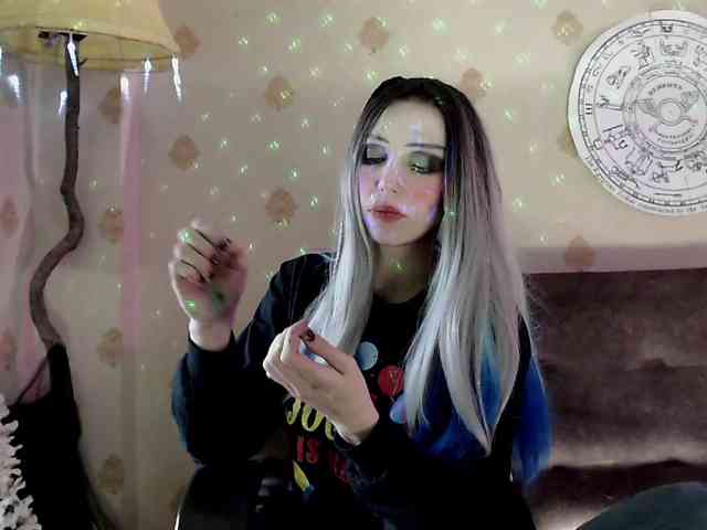 Lady_Gopnique webcam