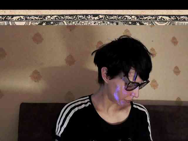 Yrriel_Autist webcam