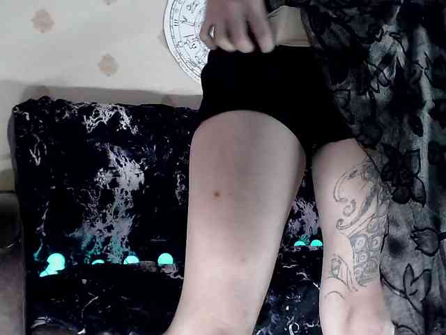 Lady_Gopnique webcam
