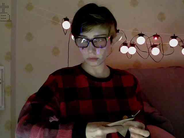 Yrriel_Autist webcam