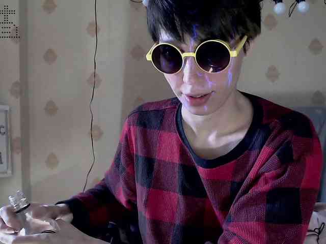 Yrriel_Autist webcam
