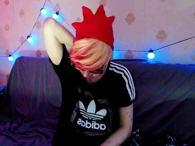 Lady_Gopnique webcam