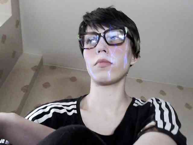 Yrriel_Autist webcam