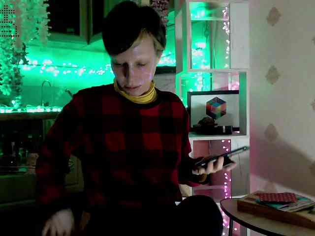 Yrriel_Autist webcam