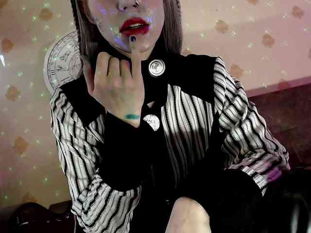 Lady_Gopnique webcam