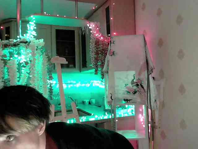 Yrriel_Autist webcam