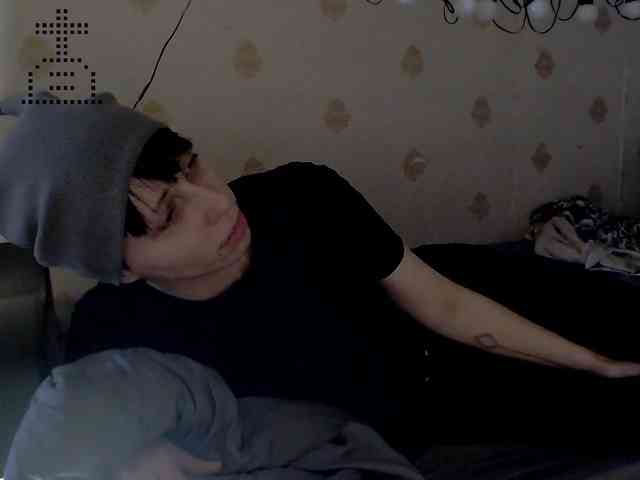 Yrriel_Autist webcam