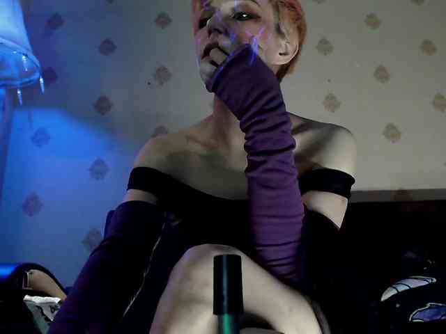 chat naked HazeRaziel
