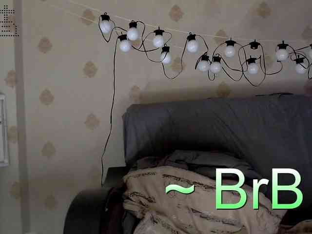 Yrriel_Autist webcam