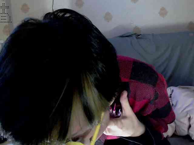 Yrriel_Autist webcam