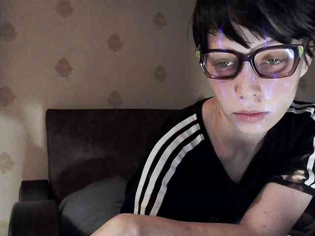 Yrriel_Autist webcam