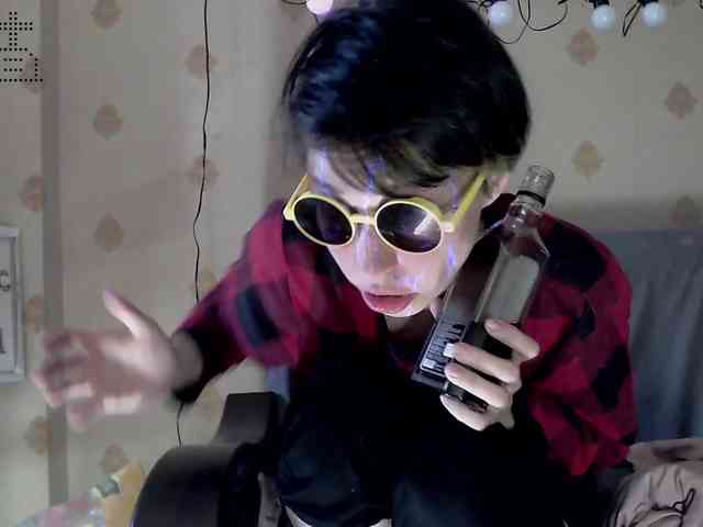 Yrriel_Autist webcam