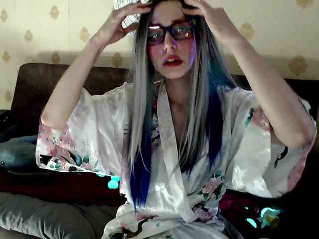 Lady_Gopnique webcam