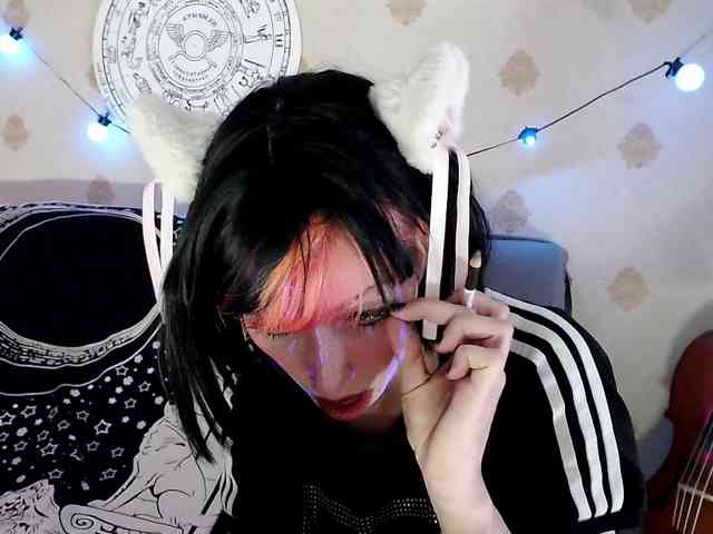Lady_Gopnique webcam
